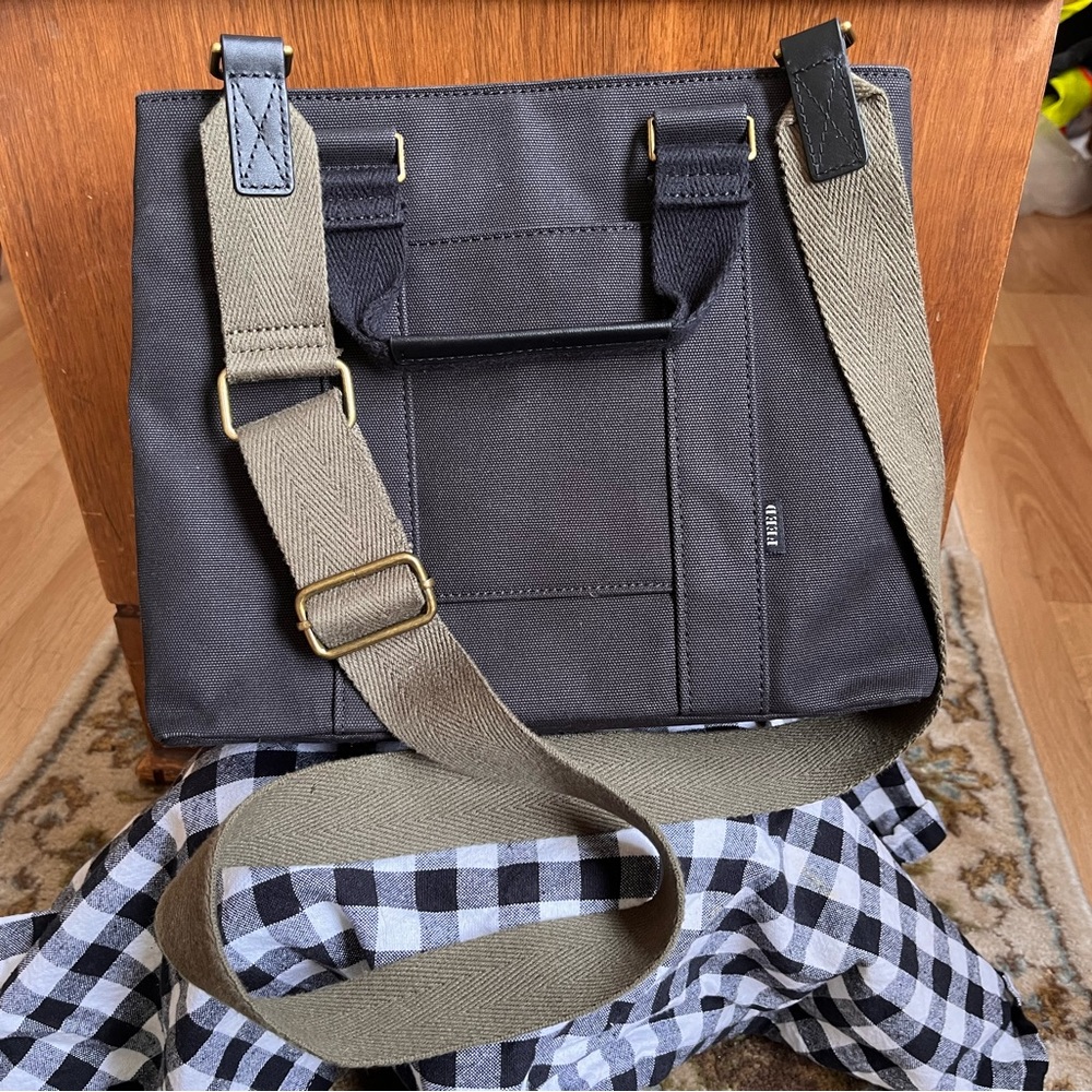 FEED: Project Small Canvas Work Bag